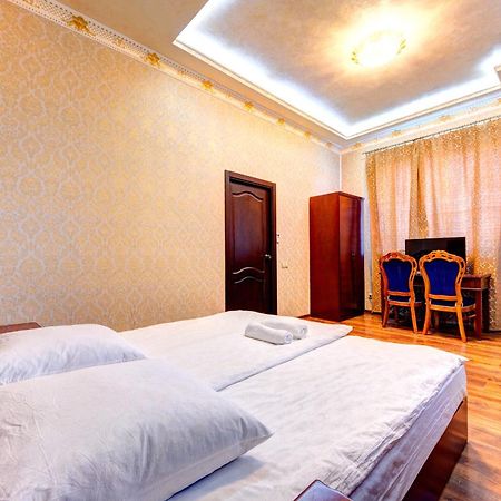 Hotel Kiev Lomakin Экстерьер фото