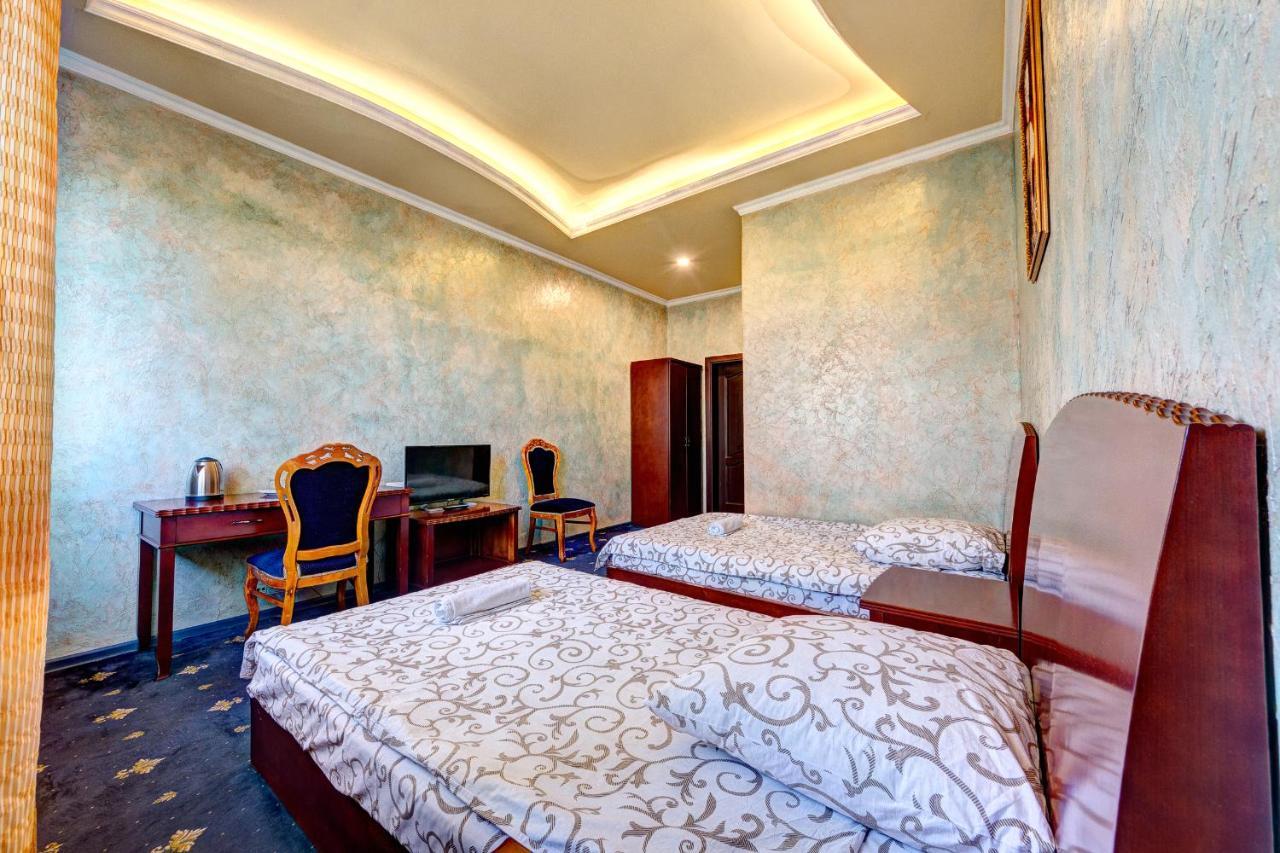 Hotel Kiev Lomakin Экстерьер фото