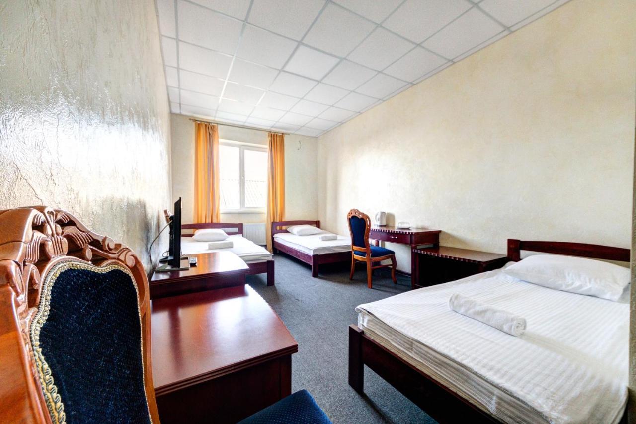Hotel Kiev Lomakin Экстерьер фото