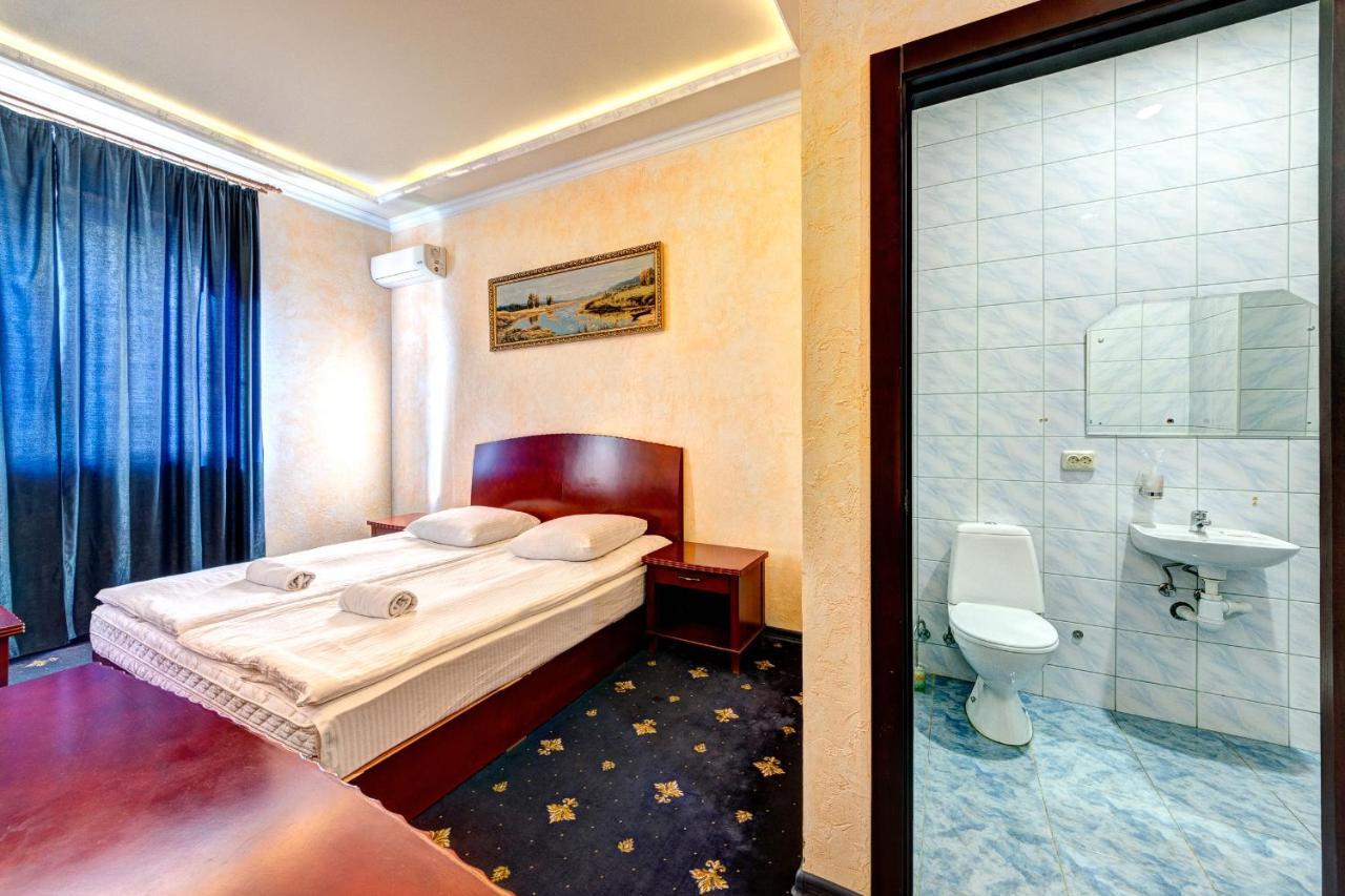 Hotel Kiev Lomakin Экстерьер фото